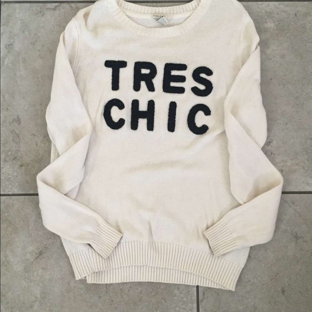 Tres Chic Ivory sweater